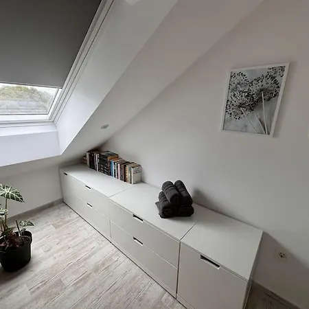Charming Quite Apartment, Blizu Centra Сплит
