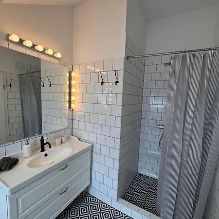 Charming Quite Apartment, Blizu Centra Сплит