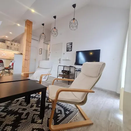 Lejlighed Charming Quite Apartment, Blizu Centra *