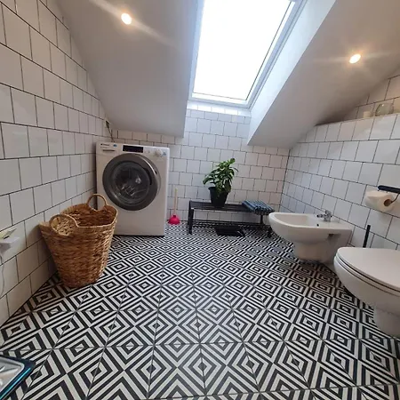 Charming Quite Apartment, Blizu Centra Lejlighed *