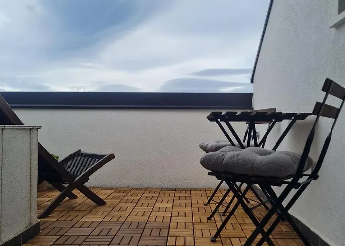 Charming Quite Apartment, Blizu Centra Apartman Split