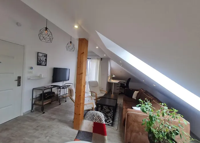 Charming Quite Apartment, Blizu Centra Apartman *