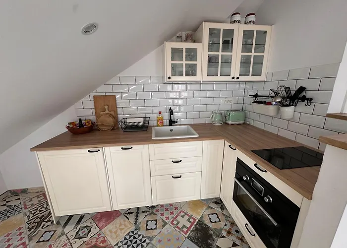 Apartman Charming Quite Apartment, Blizu Centra *